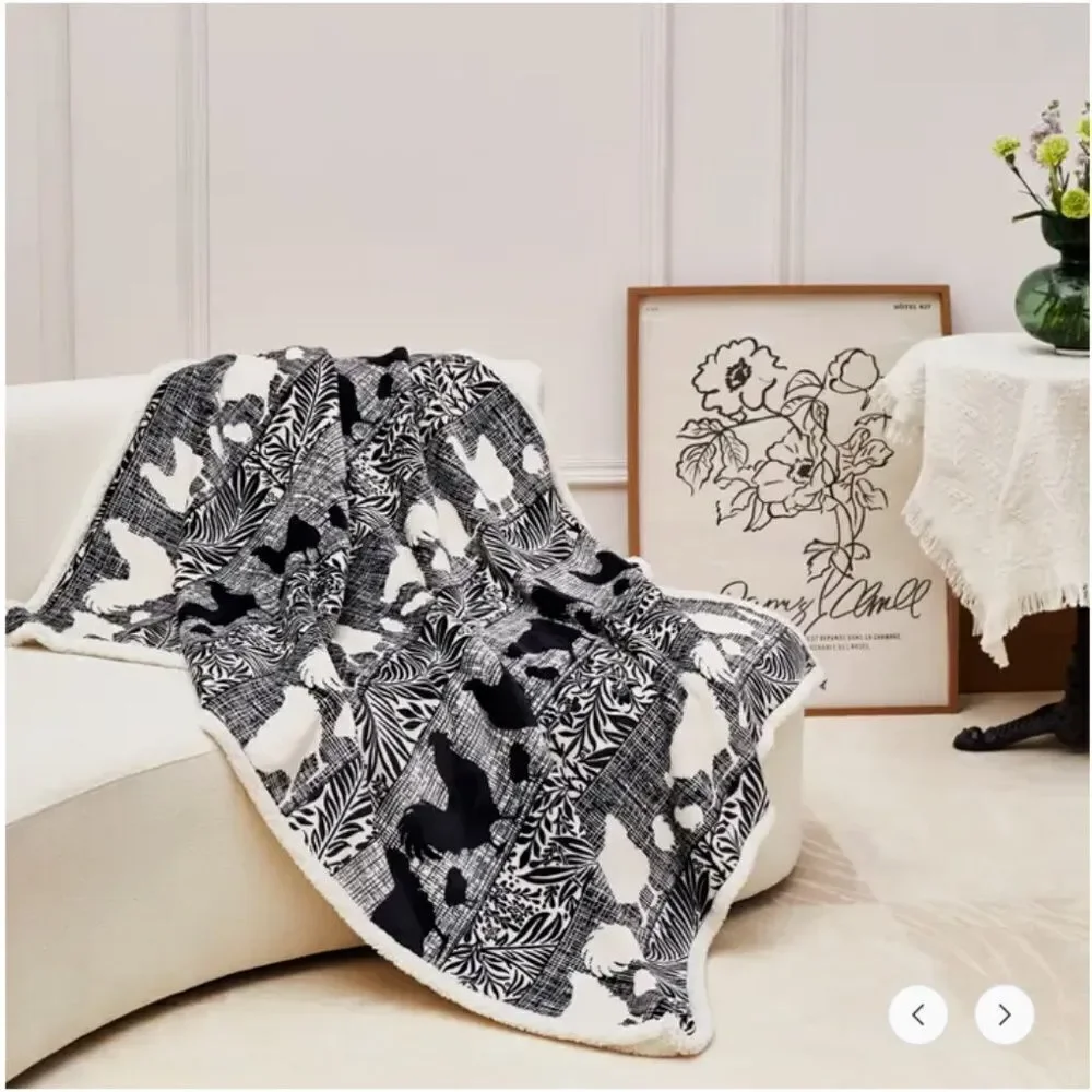 Chicken Rooster Hen Buttery Soft Sherpa Throw Blanket Barnyard Animals Farm